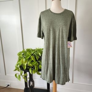 NWT LuLaRoe "Patrick" Tee Unisex Green Large